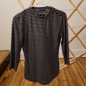 Three quarter sleeve mock turtleneck